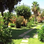 Verdemare Sardegna Due מלון דירות