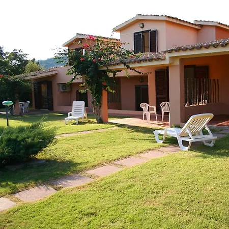 Hotel apartamentowy Verdemare Sardegna Due Villasimius