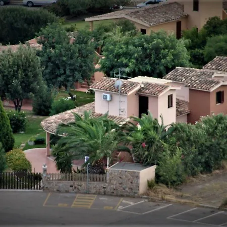 Hotel apartamentowy Verdemare Sardegna Due Villasimius